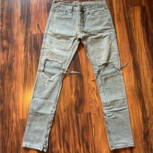 MNML Slim Jeans in Gray with Ripped Design